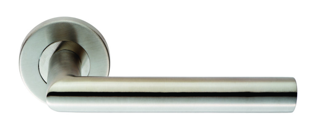 Treviri Mitred Round Bar Lever on Sprung Rose