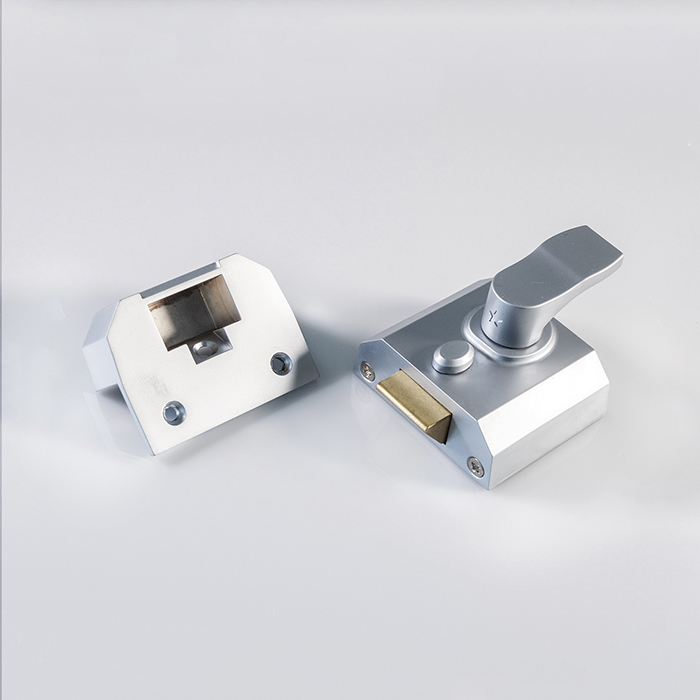 Deadlocking Rim Cylinder Nightlatch 40mm - Image 1