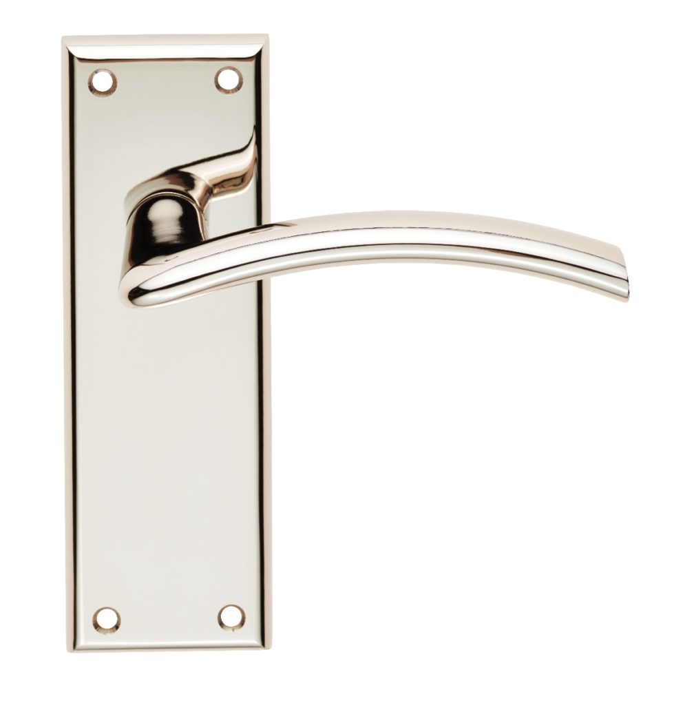 Trenta Lever on Latch Backplate